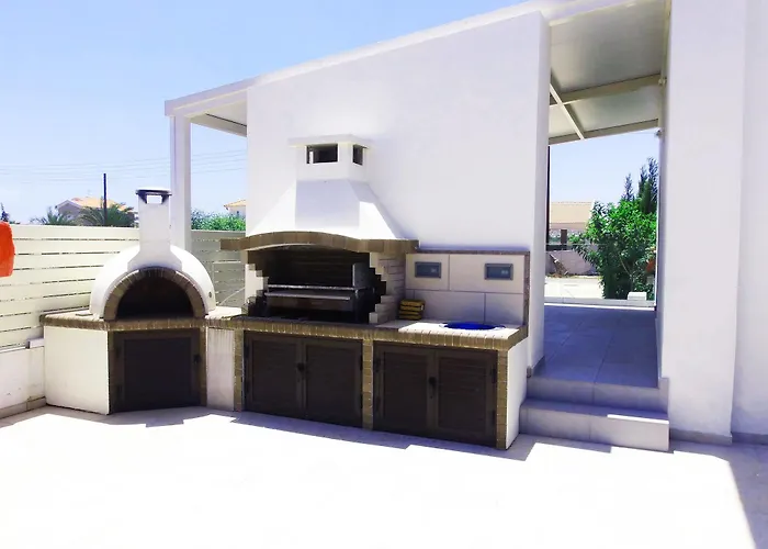 Villa Demetra Ayia Napa